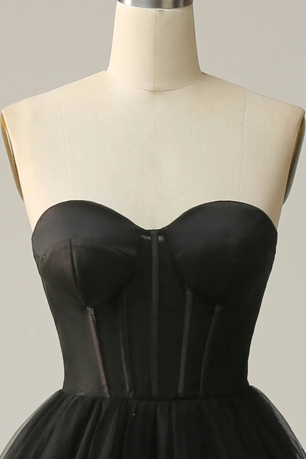 Ruched Black Sweetheart Neckline Promenade Dress with Corset