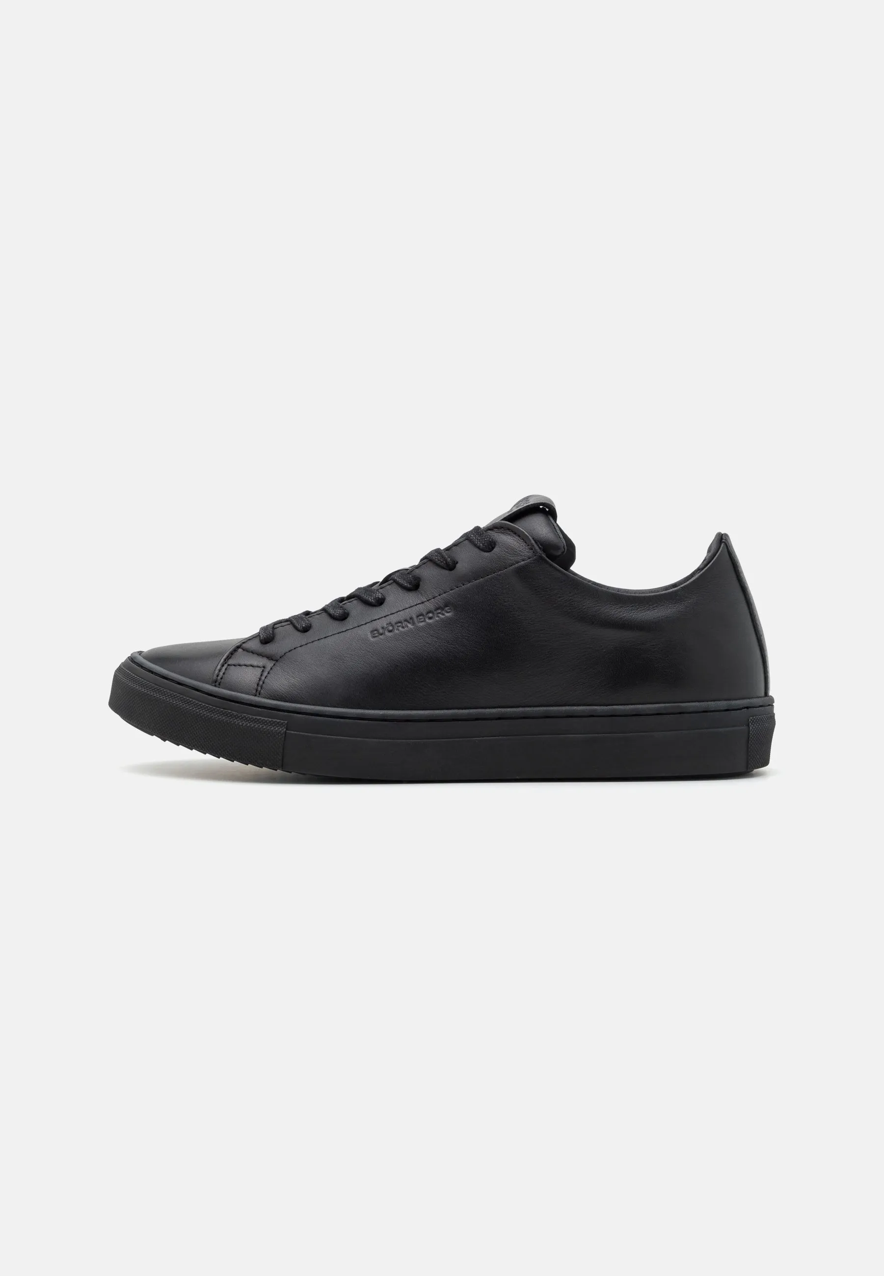 SL100 Low Top Sneakers